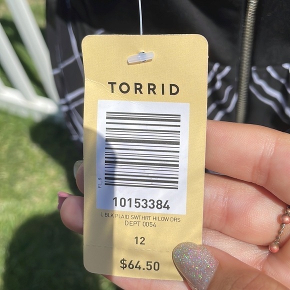 Torrid black and white high low dress NWT - Picture 8 of 12